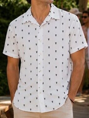 Kenneth Cole White Aand Black Print Button Down Short Sleeve Shirt